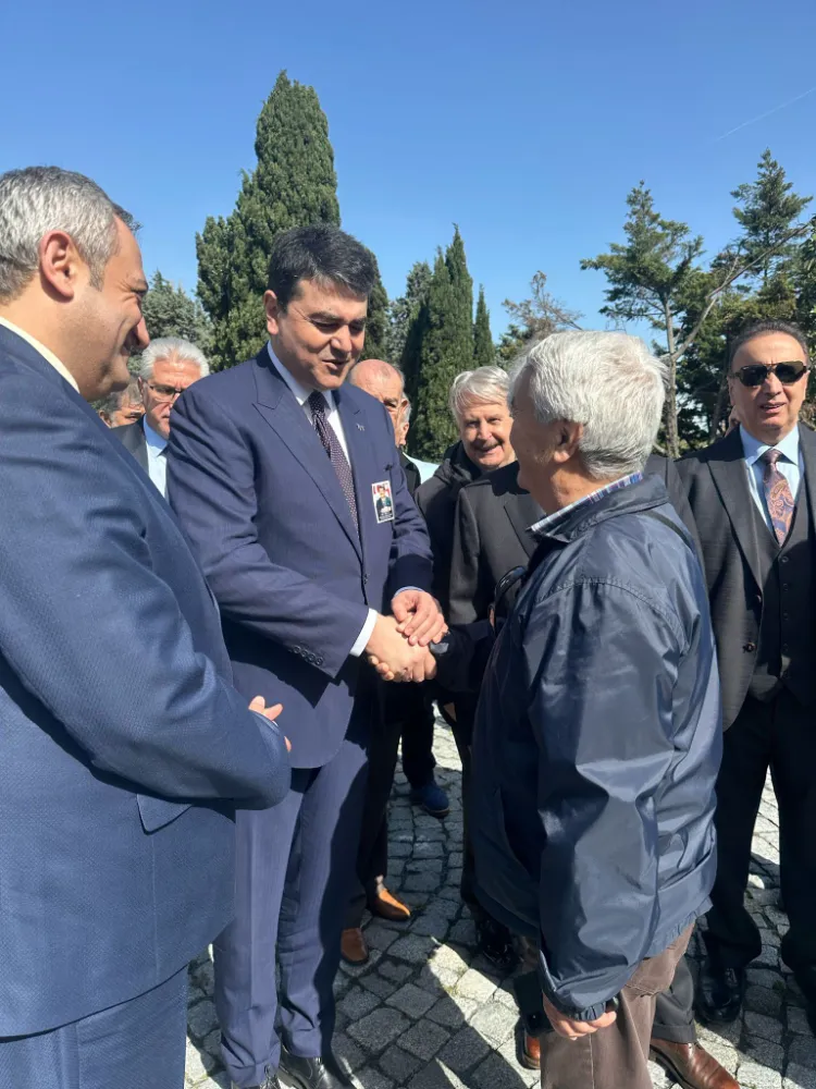 Gültekin Uysal’dan Turgut Özal’ın Vefat Yıl Dönümünde Anlamlı Mesaj
