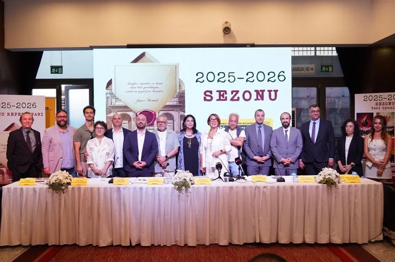 ŞEHİR TİYATROLARI YENİ SEZON REPERTUVARI AÇIKLANDI